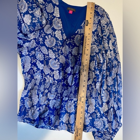 NWT Vince Camuto M Blue Blouse Dressy Floral Smocked Long Ballon Sleeves Boho - Picture 5 of 7